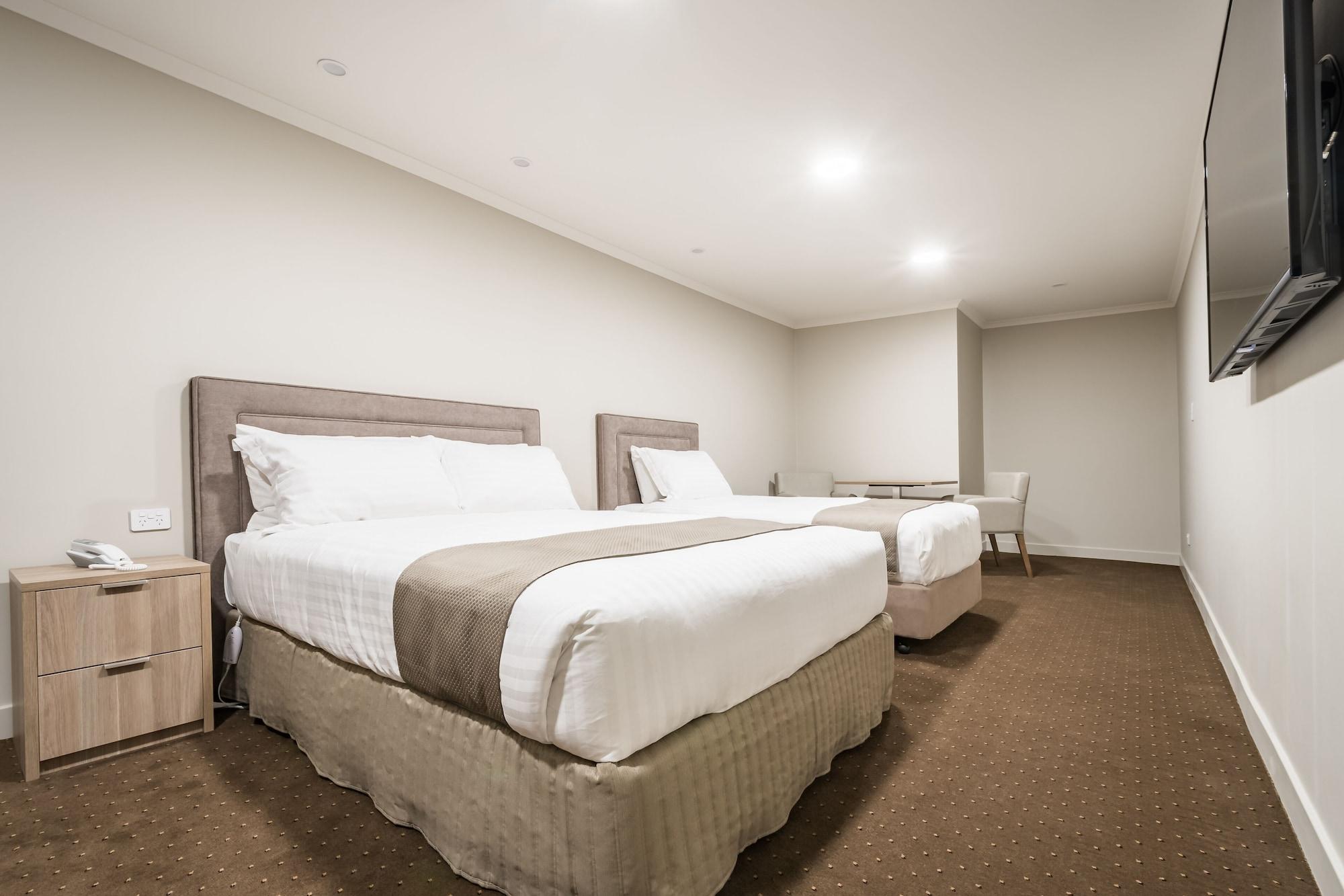 The Lighthouse Hotel Ulverstone Bagian luar foto