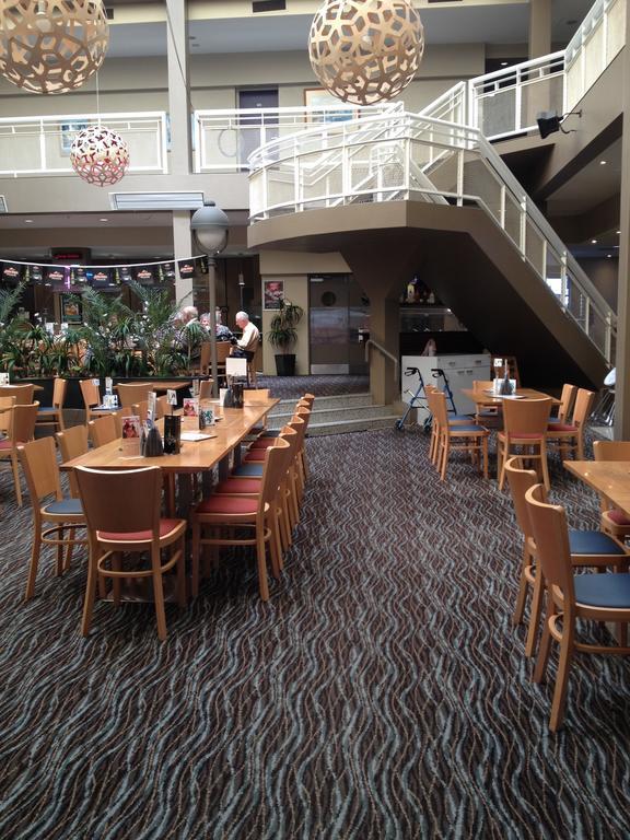 The Lighthouse Hotel Ulverstone Bagian luar foto